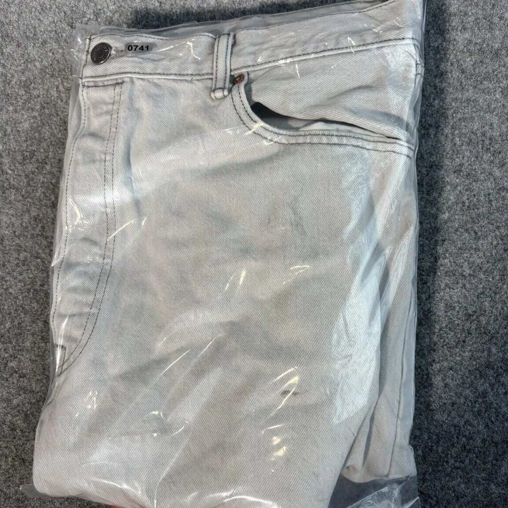 Levi's 501 Jeans Mens 42x32 (Fits 39x29) Light Wash Gray Streetwear Skater‎ Work